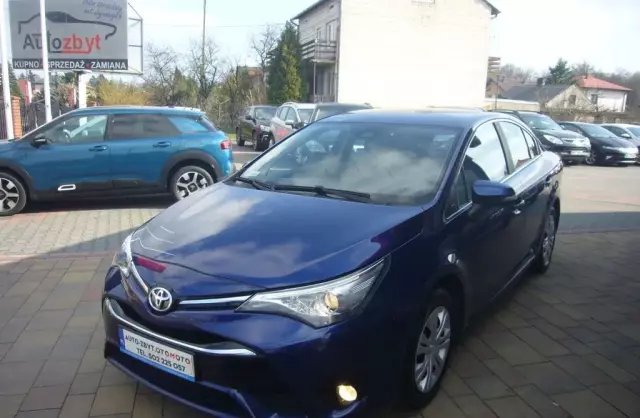 TOYOTA Avensis 