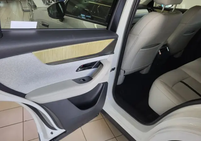 MAZDA CX-60 2.5 PHEV Takumi AWD