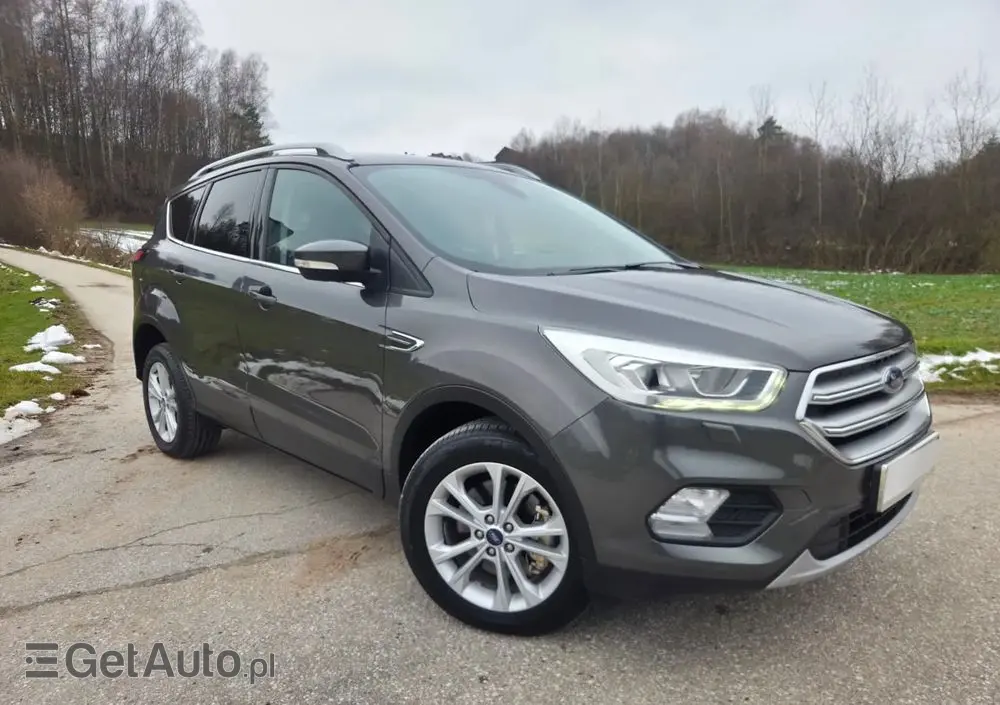 FORD Kuga 1.5 TDCi 2x4 Cool & Connect