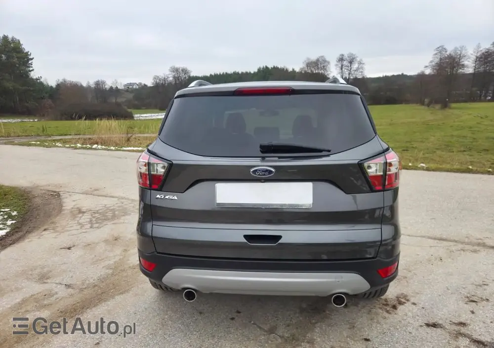 FORD Kuga 1.5 TDCi 2x4 Cool & Connect