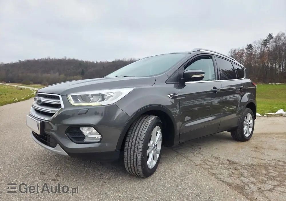 FORD Kuga 1.5 TDCi 2x4 Cool & Connect