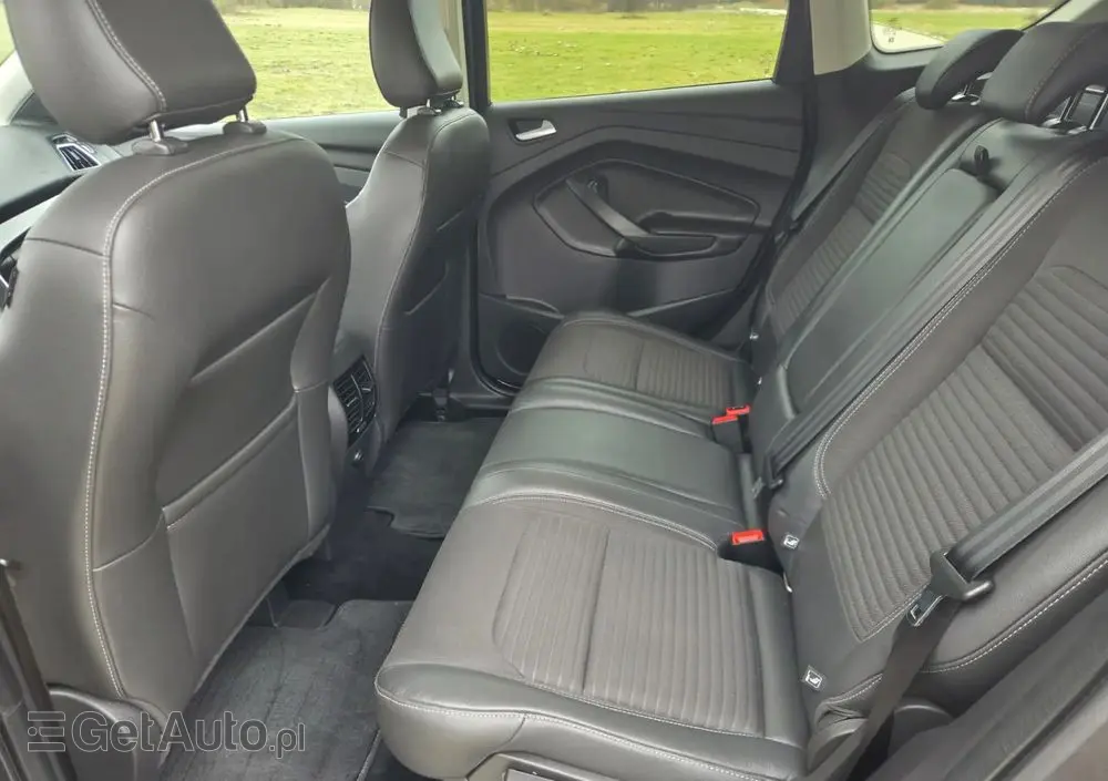 FORD Kuga 1.5 TDCi 2x4 Cool & Connect