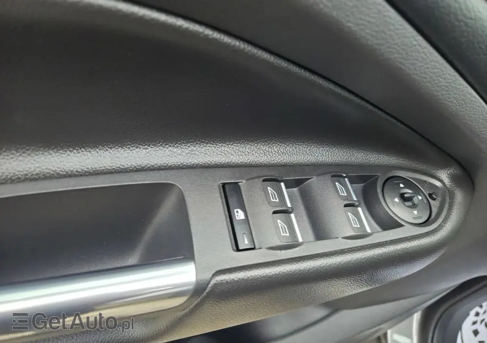 FORD Kuga 1.5 TDCi 2x4 Cool & Connect