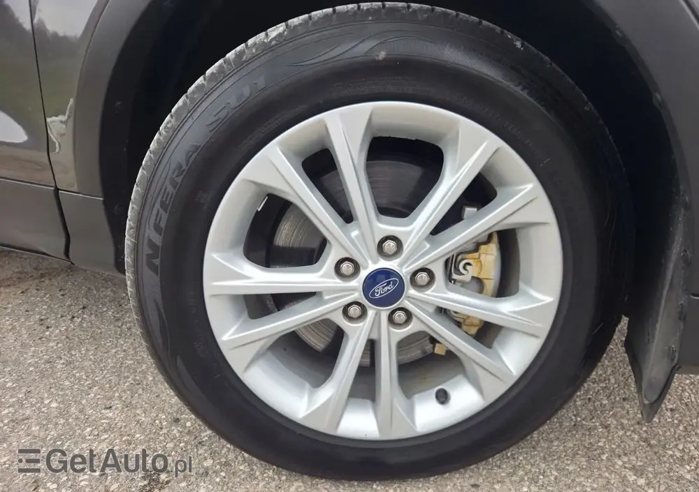 FORD Kuga 1.5 TDCi 2x4 Cool & Connect