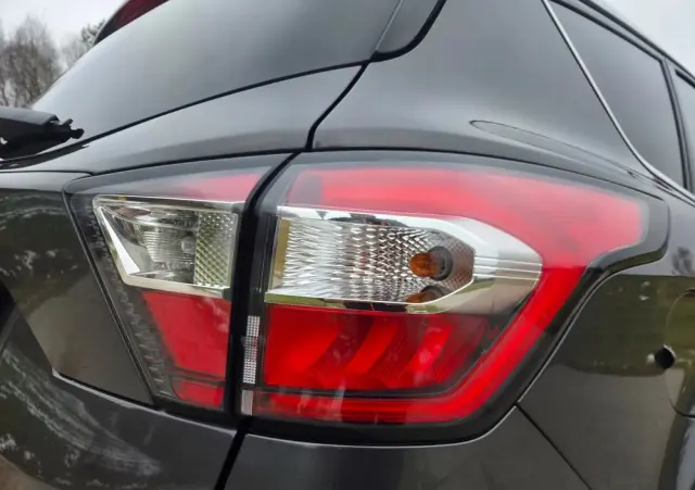 FORD Kuga 1.5 TDCi 2x4 Cool & Connect