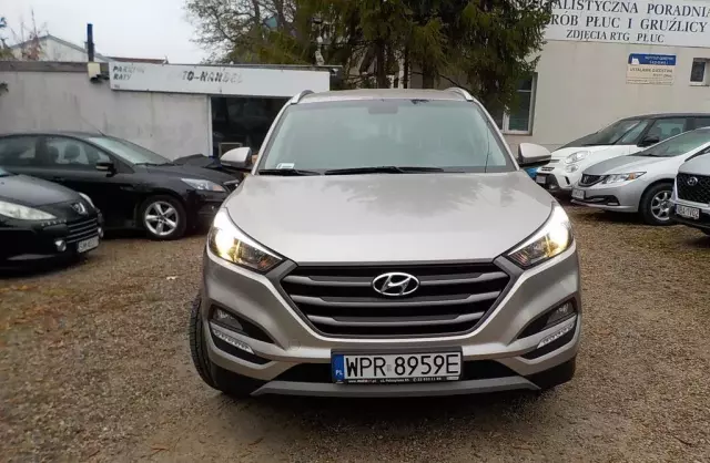 HYUNDAI Tucson 