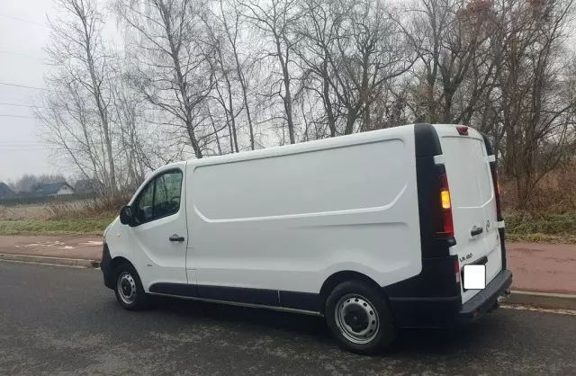 RENAULT Trafic 