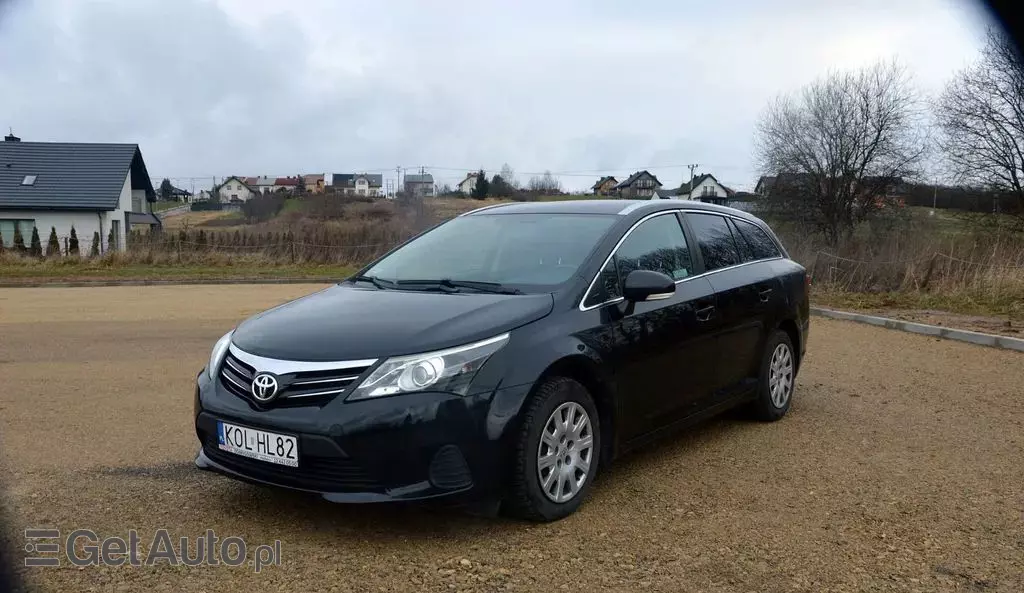 TOYOTA Avensis 