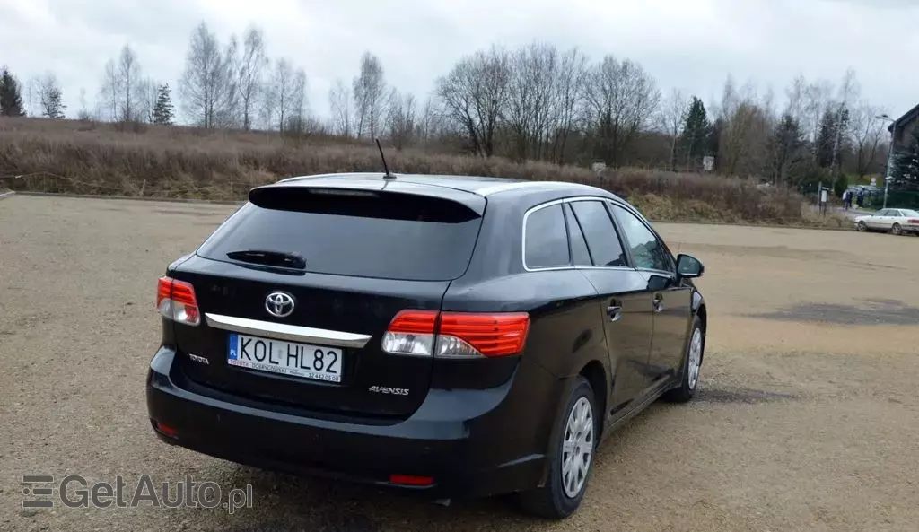 TOYOTA Avensis 