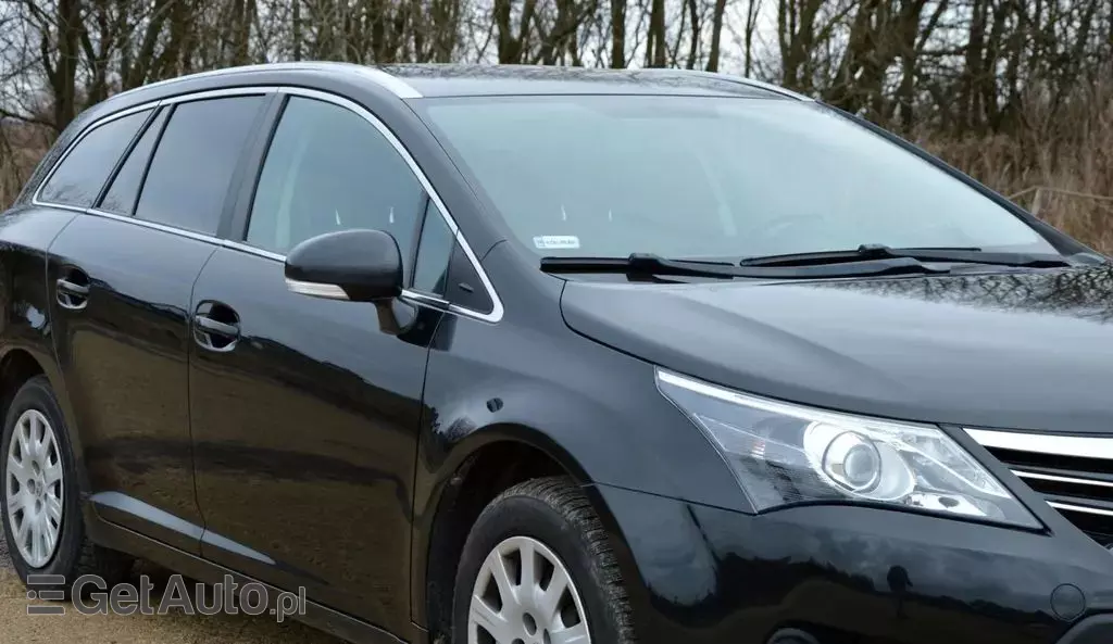 TOYOTA Avensis 