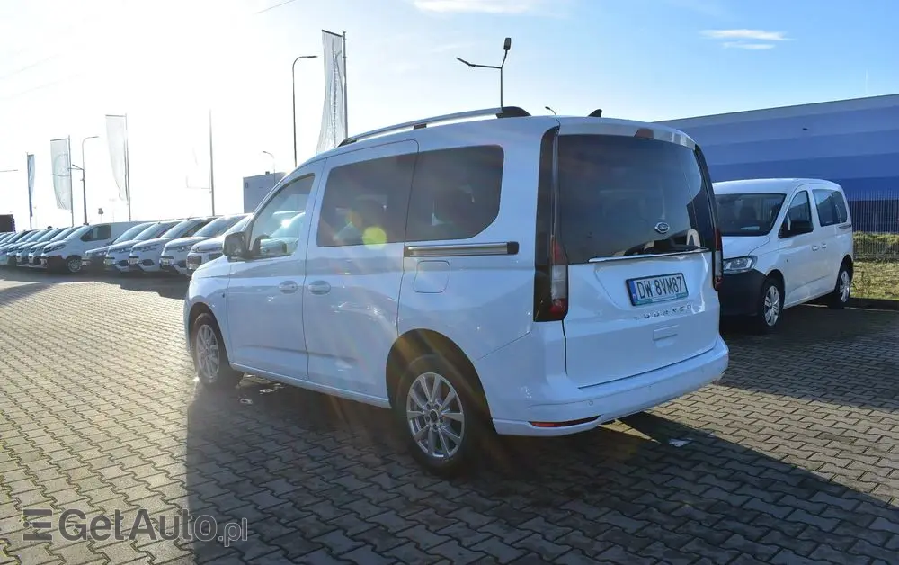FORD Tourneo Connect 2.0 EcoBlue Titanium