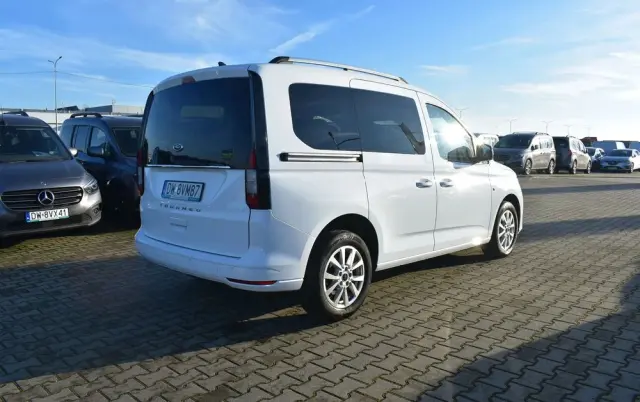 FORD Tourneo Connect 2.0 EcoBlue Titanium
