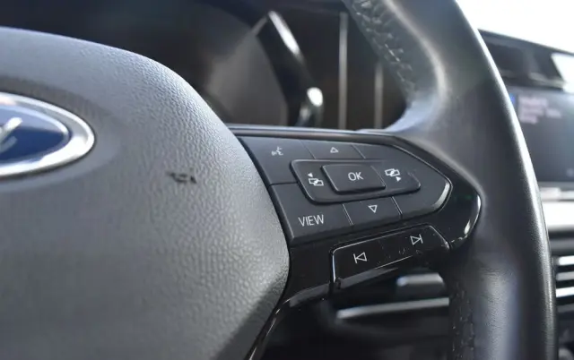 FORD Tourneo Connect 2.0 EcoBlue Titanium