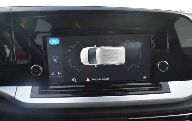 FORD Tourneo Connect 2.0 EcoBlue Titanium