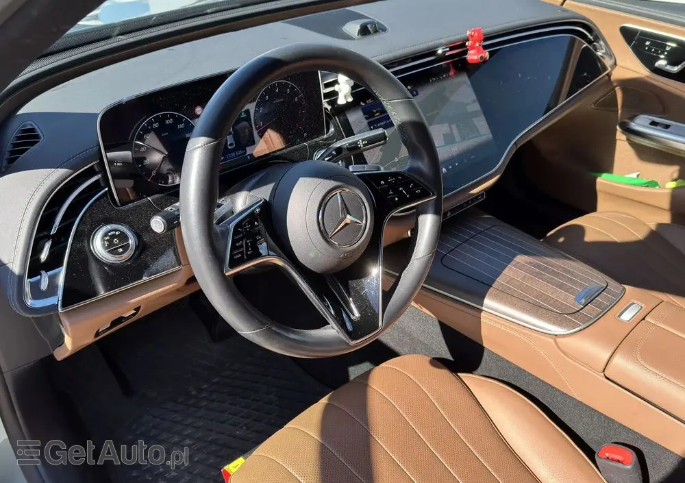 MERCEDES-BENZ Klasa E 200 mHEV Avantgarde 9G-Tronic