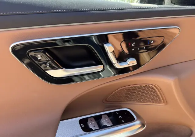 MERCEDES-BENZ Klasa E 200 mHEV Avantgarde 9G-Tronic