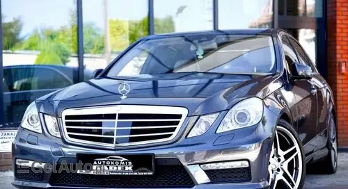 MERCEDES-BENZ E 
