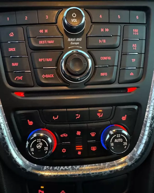 OPEL Mokka 1.4 T Cosmo EU6