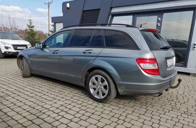 MERCEDES-BENZ Klasa C C 200 CGI BlueEFFICIENCY (184 KM)