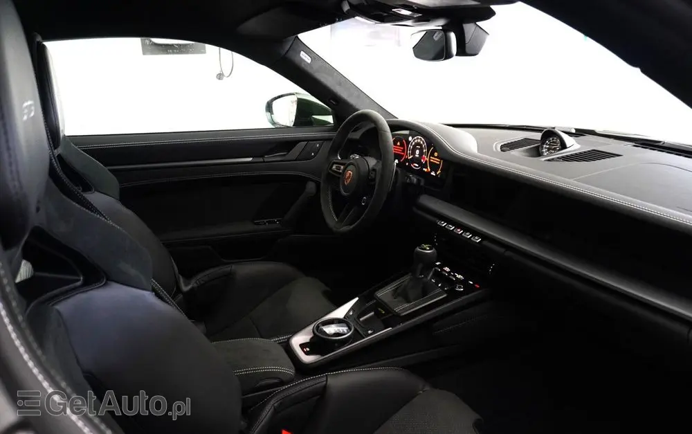 PORSCHE 911 GT3 PDK