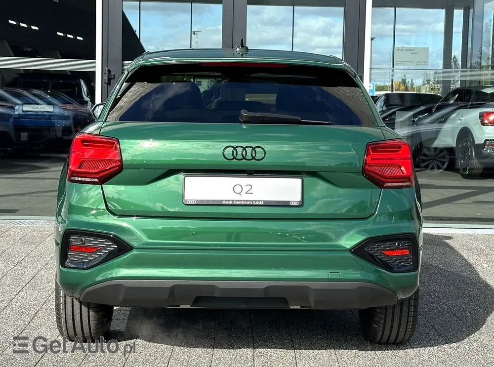 AUDI Q2 