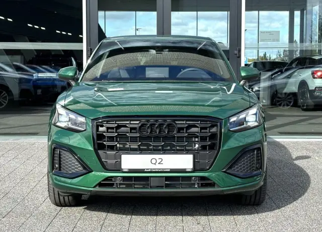 AUDI Q2 