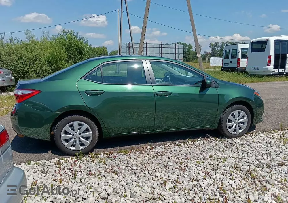 TOYOTA Corolla 1.8 LE