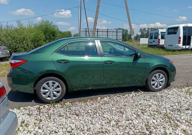 TOYOTA Corolla 1.8 LE