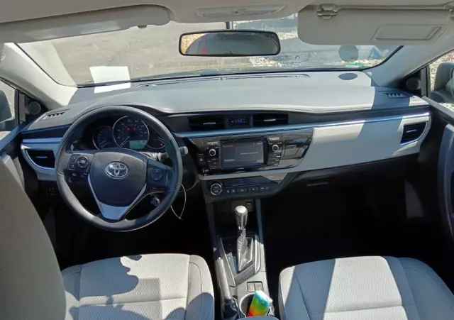 TOYOTA Corolla 1.8 LE