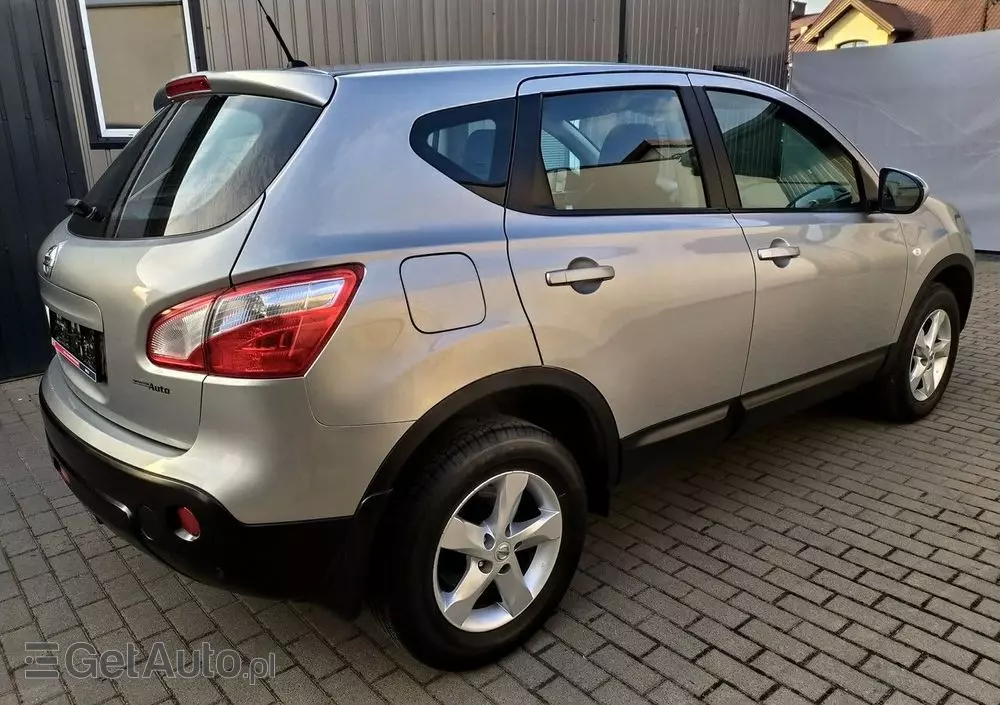 NISSAN Qashqai 2.0 CVT acenta