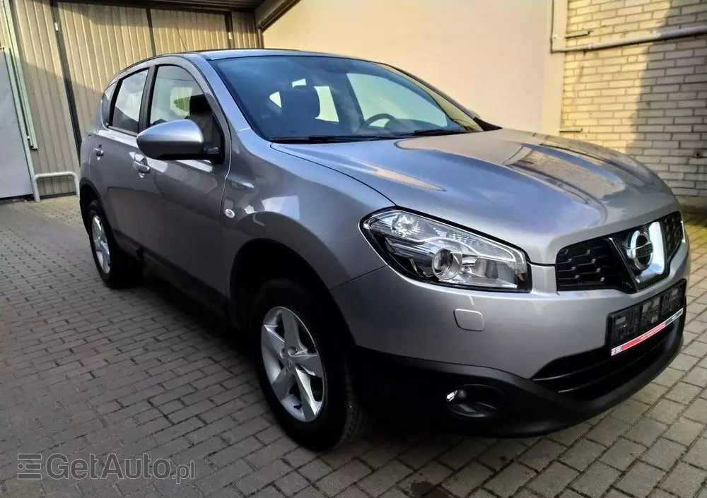 NISSAN Qashqai 2.0 CVT acenta