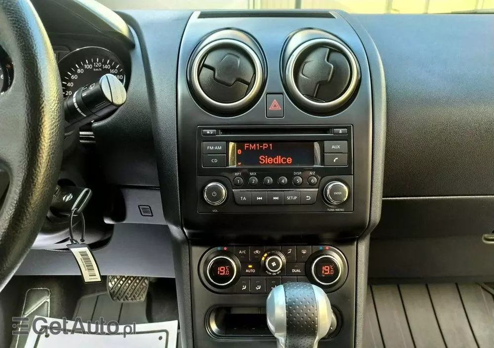 NISSAN Qashqai 2.0 CVT acenta