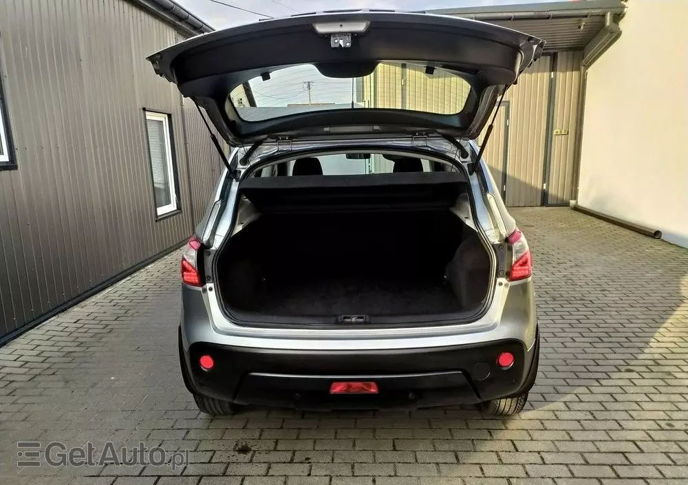 NISSAN Qashqai 2.0 CVT acenta