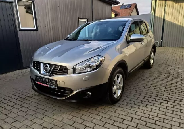 NISSAN Qashqai 2.0 CVT acenta