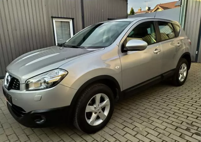 NISSAN Qashqai 2.0 CVT acenta