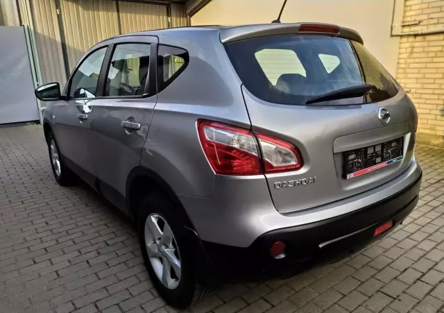 NISSAN Qashqai 2.0 CVT acenta