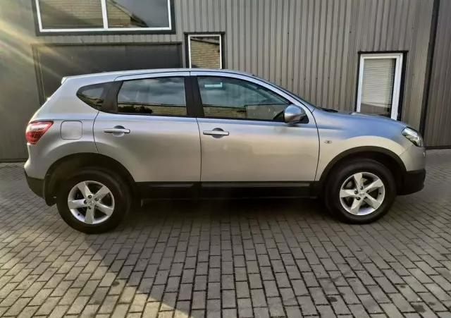 NISSAN Qashqai 2.0 CVT acenta