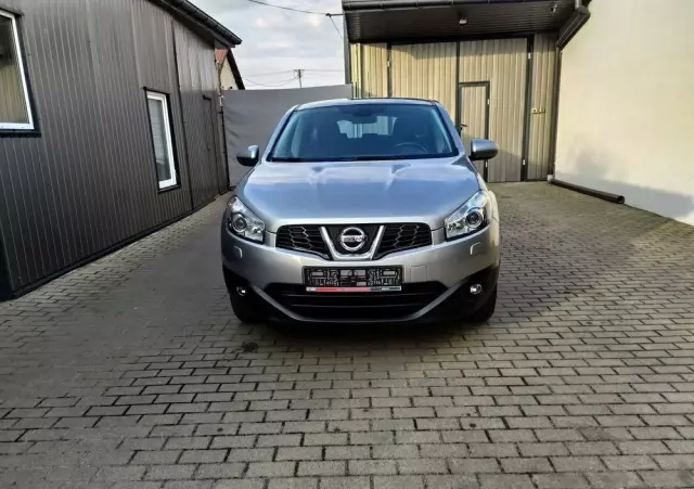 NISSAN Qashqai 2.0 CVT acenta