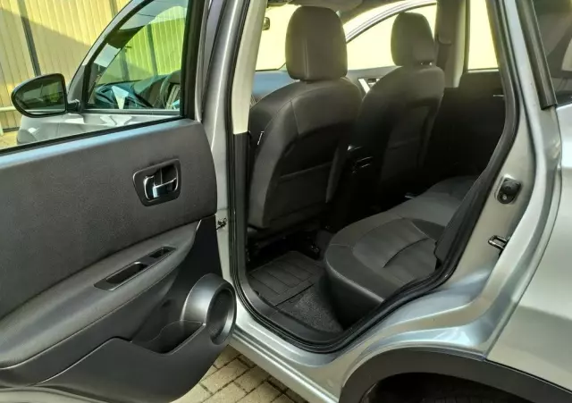 NISSAN Qashqai 2.0 CVT acenta