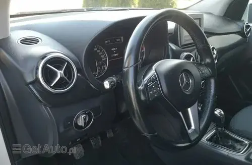 MERCEDES-BENZ Klasa B 