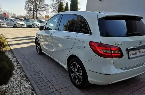 MERCEDES-BENZ Klasa B 