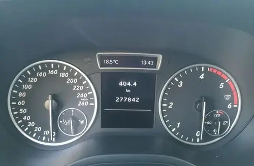 MERCEDES-BENZ Klasa B 