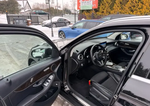 MERCEDES-BENZ GLC 200 4-Matic