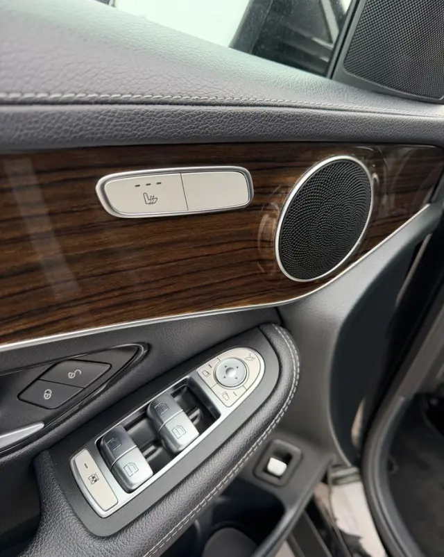 MERCEDES-BENZ GLC 200 4-Matic