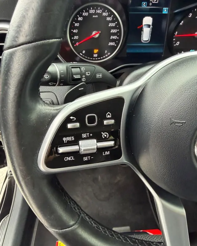 MERCEDES-BENZ GLC 200 4-Matic