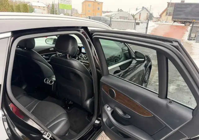 MERCEDES-BENZ GLC 200 4-Matic