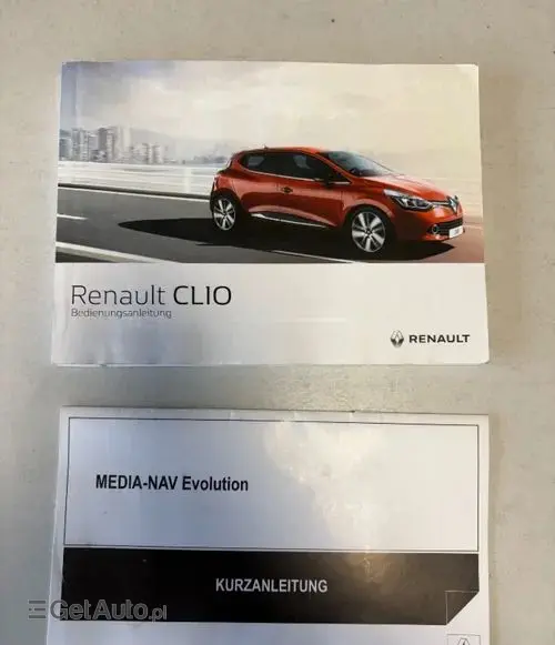 RENAULT Clio 