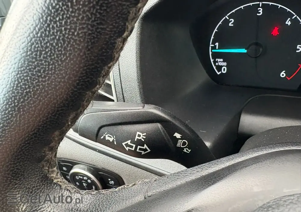 FORD Transit Custom 300 L2H1 Ambiente (bryg.)