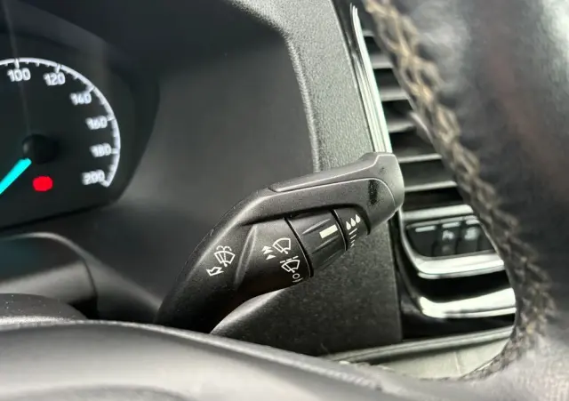 FORD Transit Custom 300 L2H1 Ambiente (bryg.)