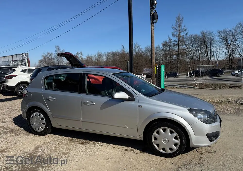 OPEL Astra 1.6 Elegance